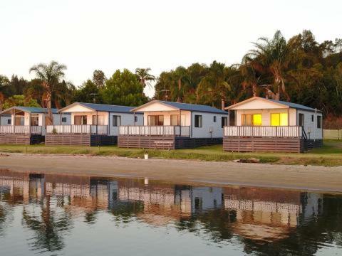 Tuross Lakeside Holiday Park ทูรอสเฮดส์ ภายนอก รูปภาพ