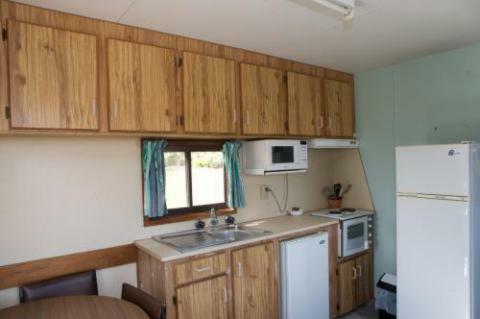 Tuross Lakeside Holiday Park ทูรอสเฮดส์ ภายนอก รูปภาพ